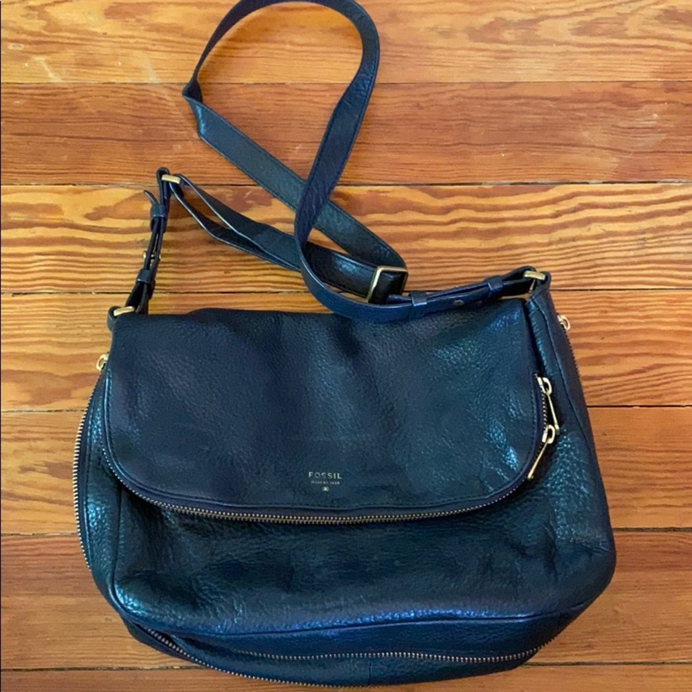 Black Fossil Crossbody Purse